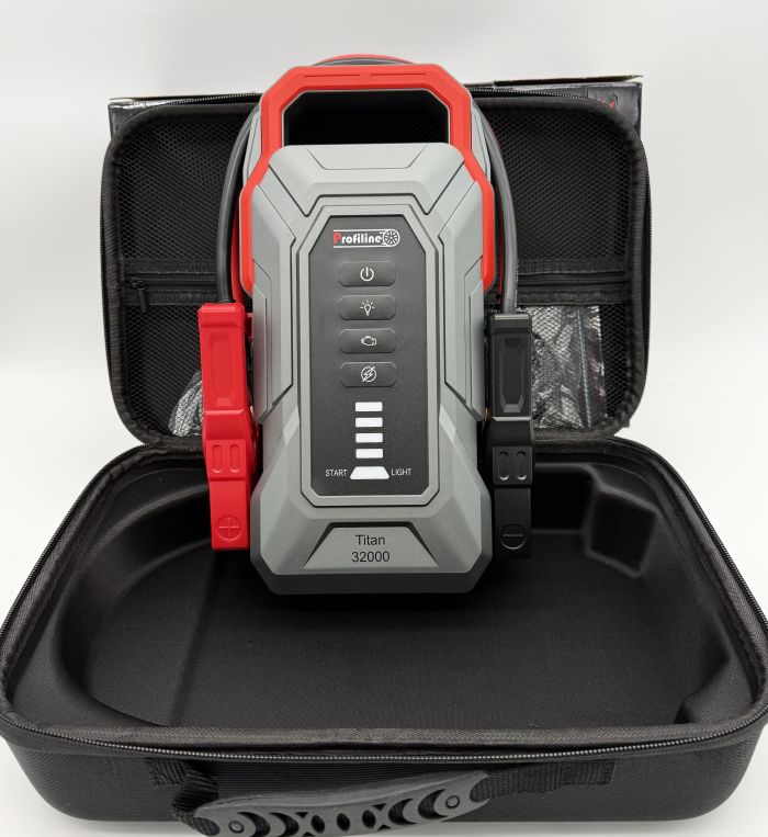 Пуско-зарядний пристрій Profiline Titan 32000 (4000A, 12V)