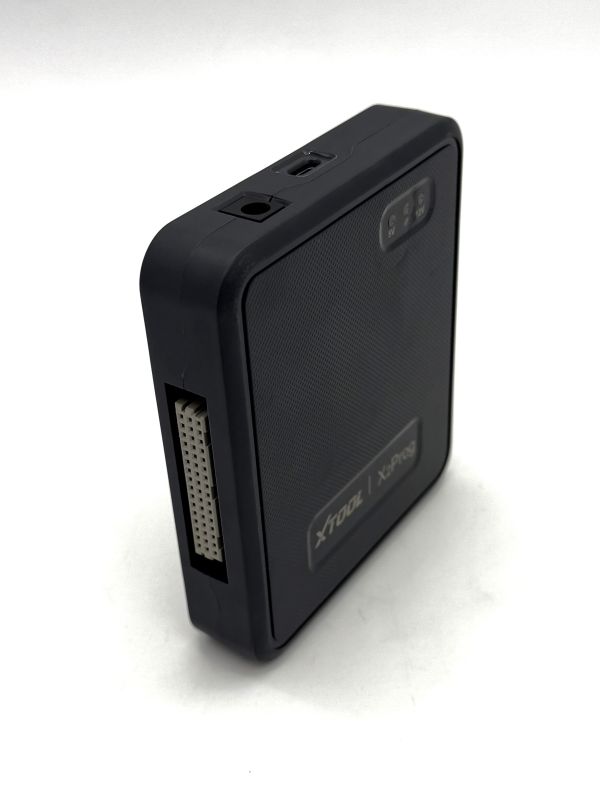 XTOOL E2 Pro — діагностичний сканер для електромобілів (EV) та гібридів