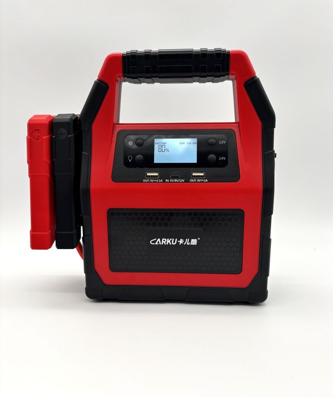 CARKU EPower-99C — пусковий пристрій 12/24 В 3000 А 42000 мАг для легкових і вантажних авто